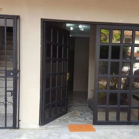Moderno Apartasuite Con Aire Acondicionado Cali Exterior photo